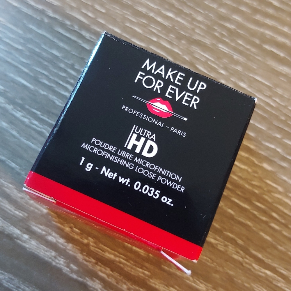 Makeup Forever ULTRA HD microfinishing loose powde